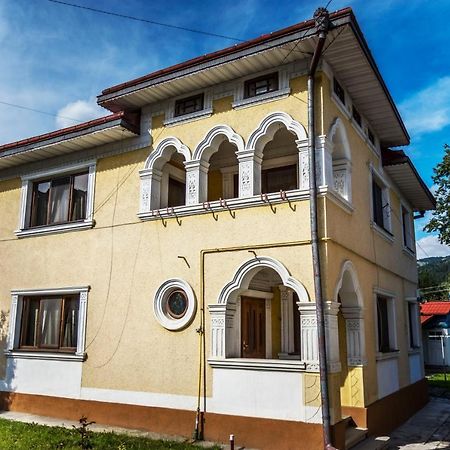 Casa Comfort Moldvahosszúmező Kültér fotó